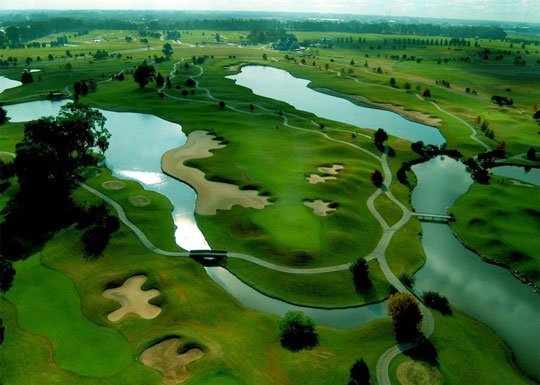 Golf in Buenos Aires Pilar Golf Club premium fairway Argentina